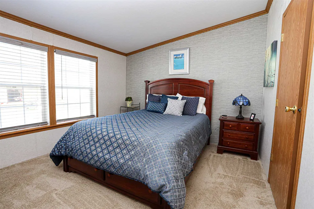 1 Willow Street Exeter NH 03833
