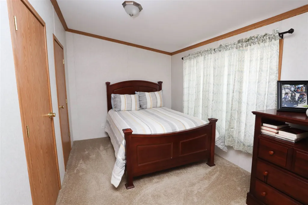 1 Willow Street Exeter NH 03833