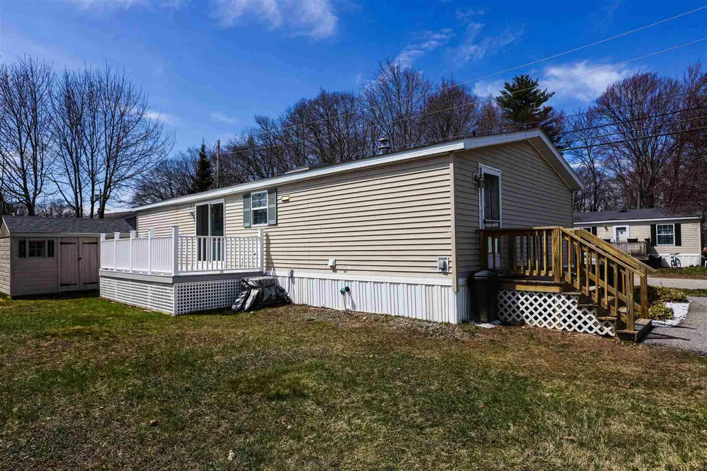 1 Willow Street Exeter NH 03833