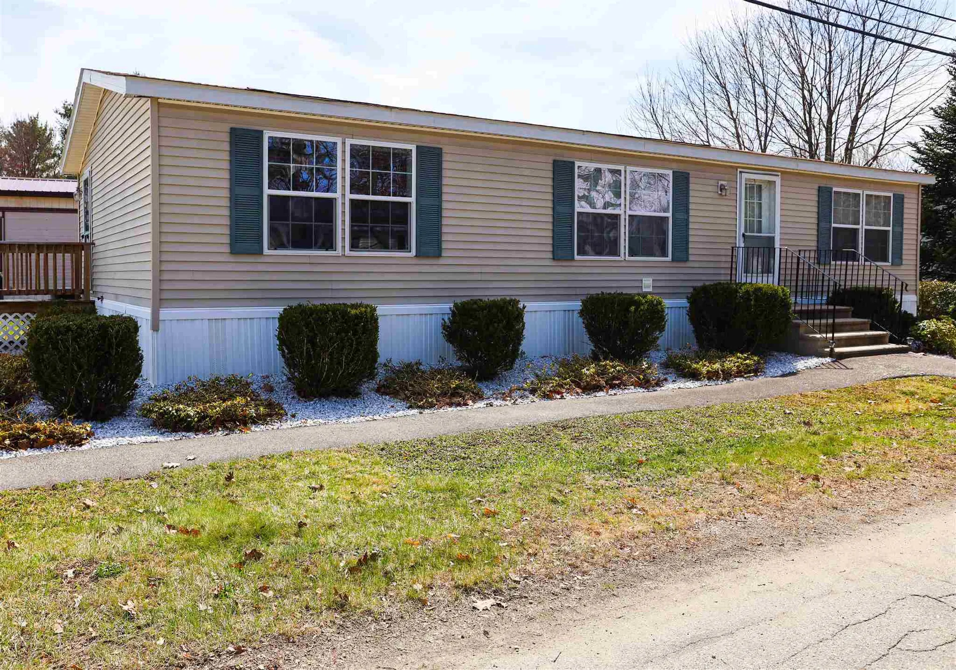 1 Willow Street Exeter NH 03833
