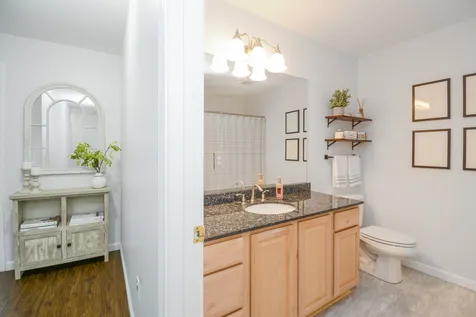 13b Tammy Court Hudson NH 03051