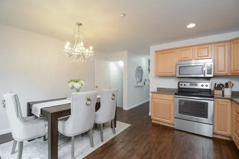 13b Tammy Court Hudson NH 03051