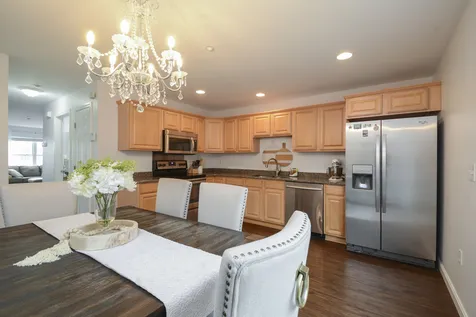 13b Tammy Court Hudson NH 03051
