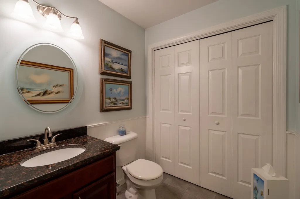 32 Jay Way Rochester NH 03868