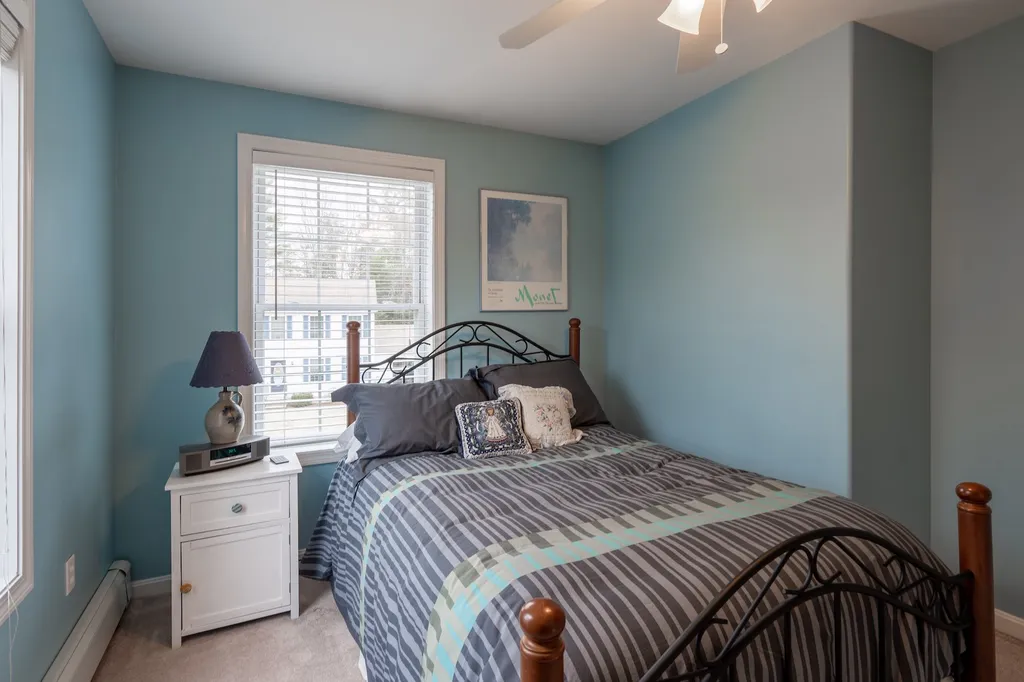 32 Jay Way Rochester NH 03868