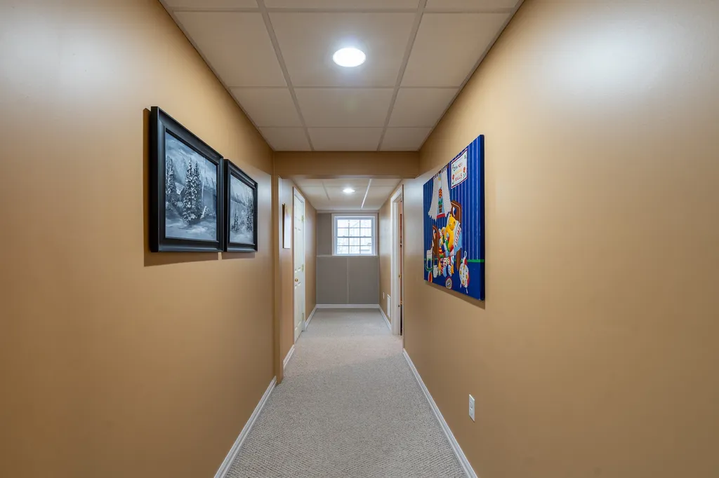 32 Jay Way Rochester NH 03868