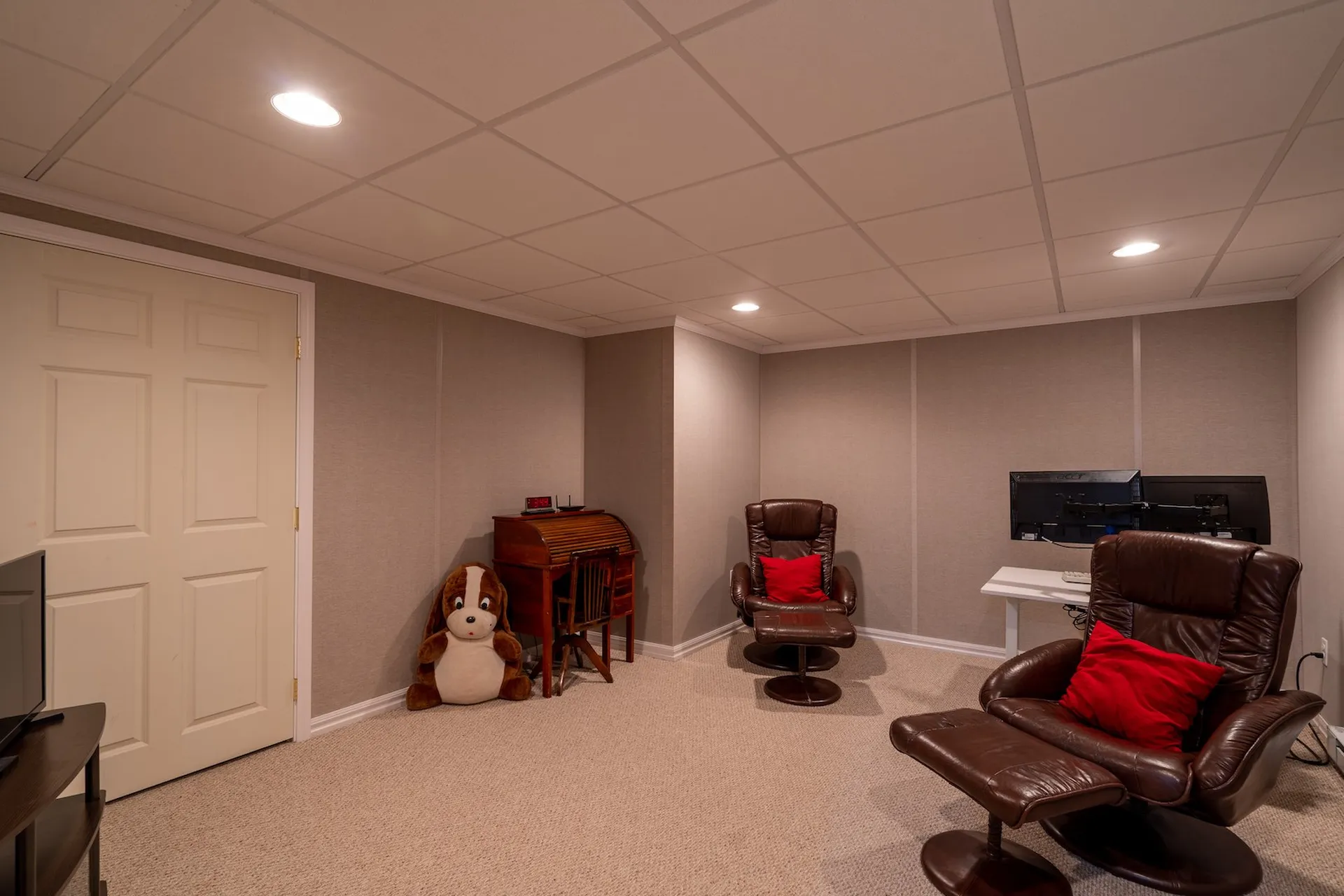 32 Jay Way Rochester NH 03868