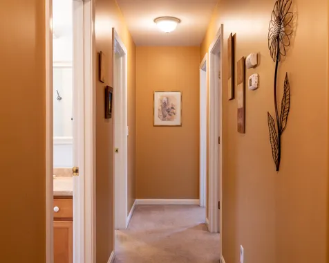 32 Jay Way Rochester NH 03868