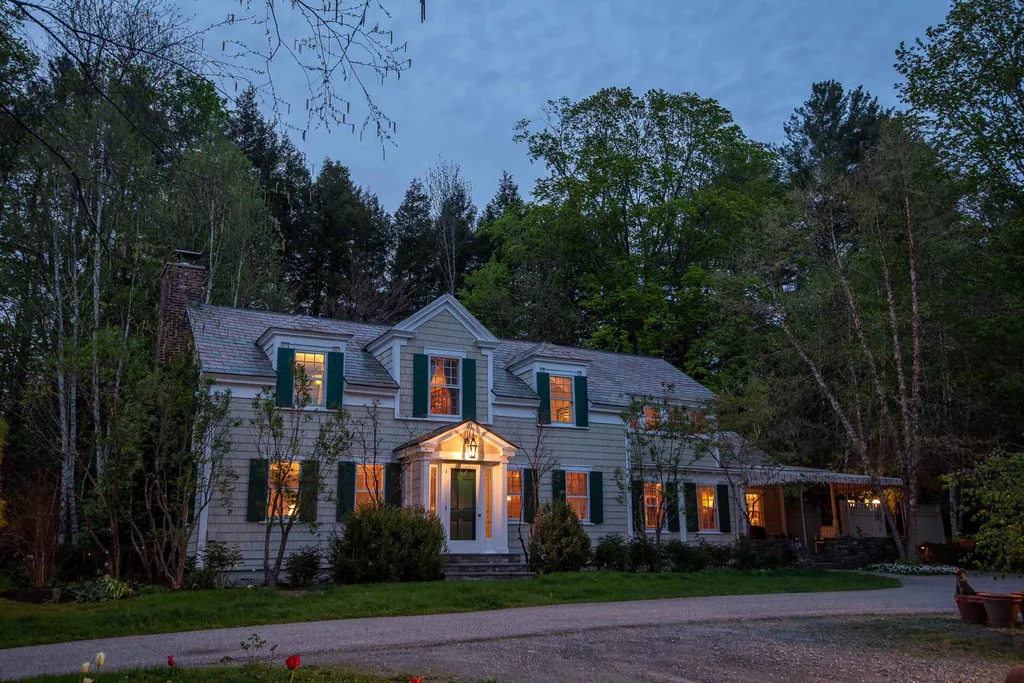 382 Ways Lane Manchester VT 05254