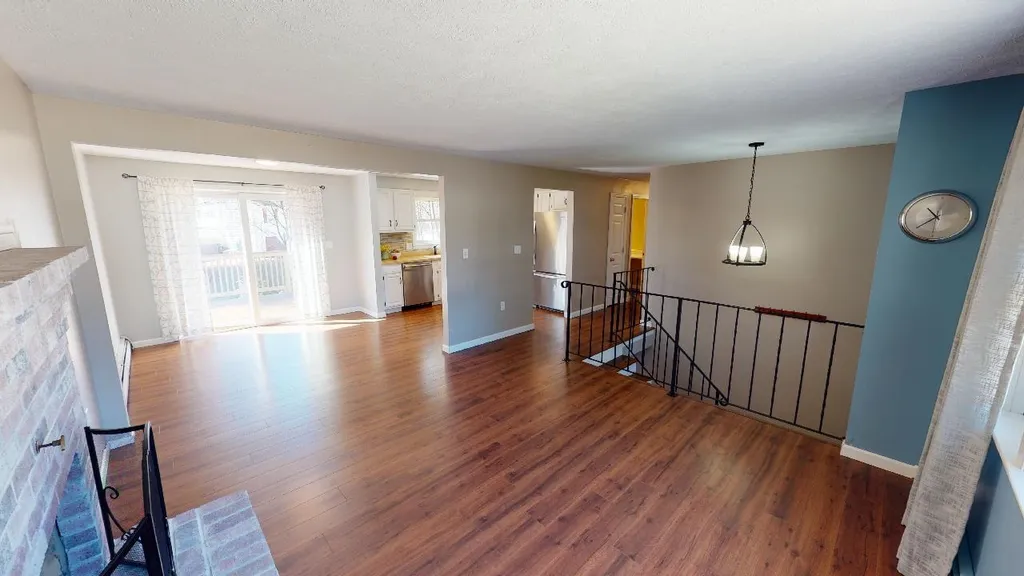 12 Columbine Place Concord NH 03303
