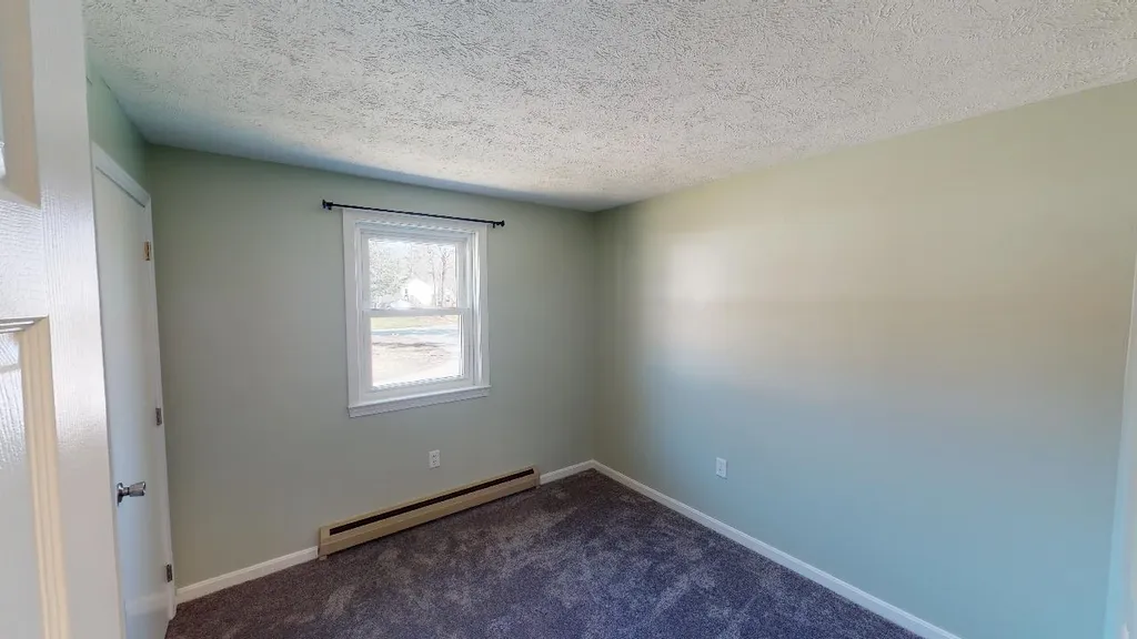 12 Columbine Place Concord NH 03303