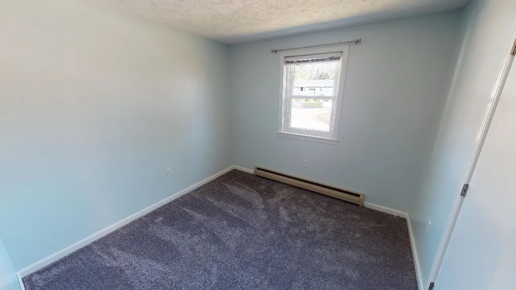 12 Columbine Place Concord NH 03303