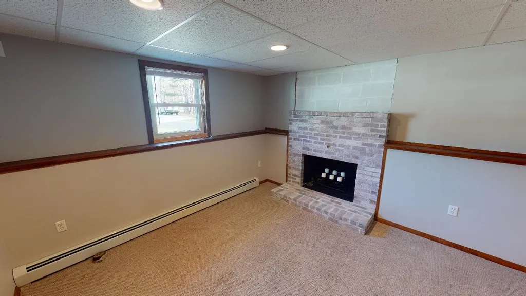 12 Columbine Place Concord NH 03303
