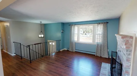 12 Columbine Place Concord NH 03303