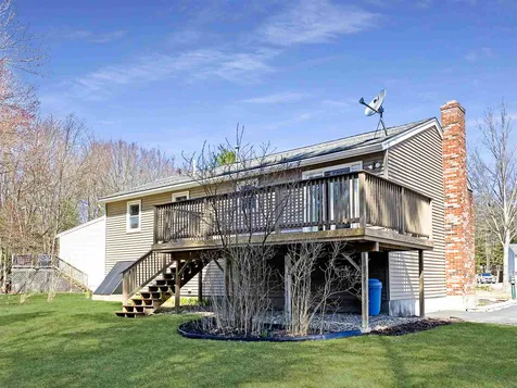 12 Columbine Place Concord NH 03303