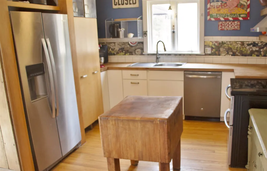 106 Blackberry Hill Road Hinesburg VT 05461