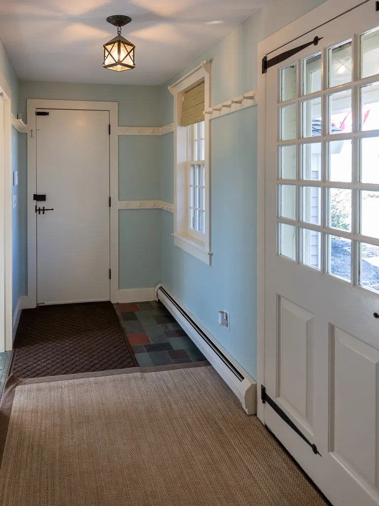 114 Tidewater Farm Road Stratham NH 03885