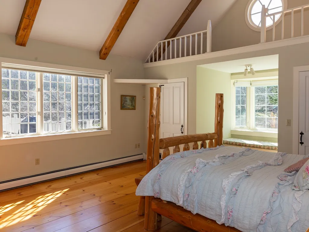 114 Tidewater Farm Road Stratham NH 03885