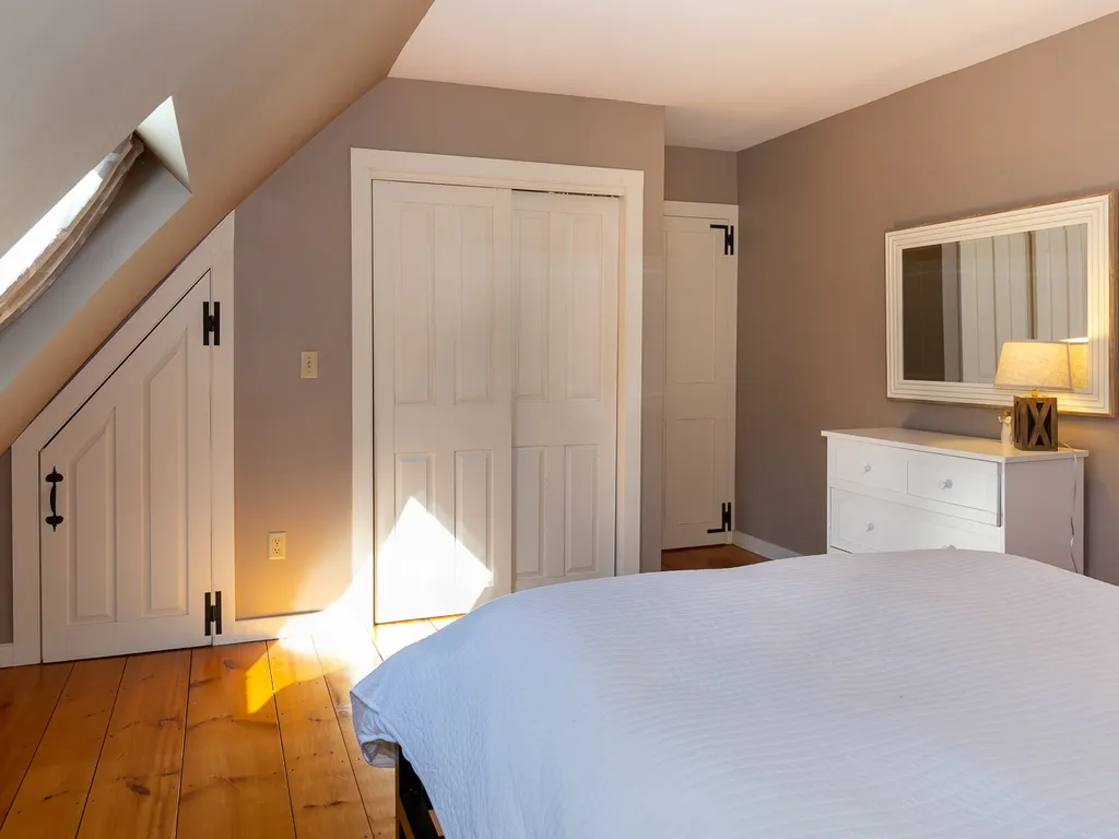 114 Tidewater Farm Road Stratham NH 03885