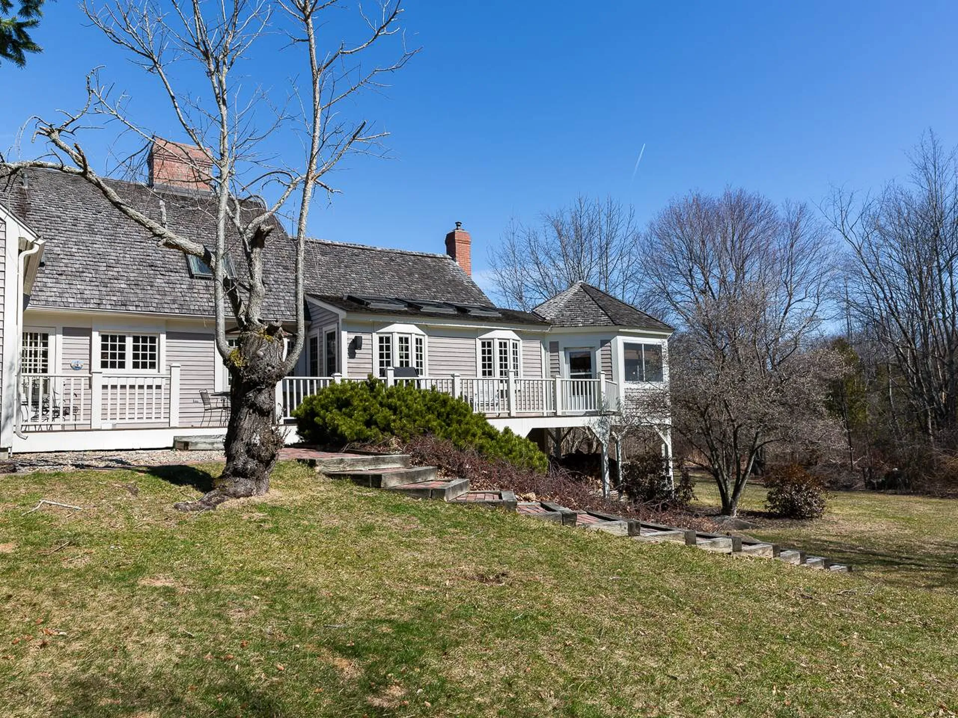 114 Tidewater Farm Road Stratham NH 03885
