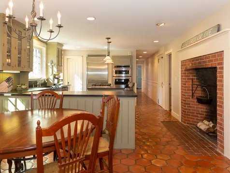 114 Tidewater Farm Road Stratham NH 03885