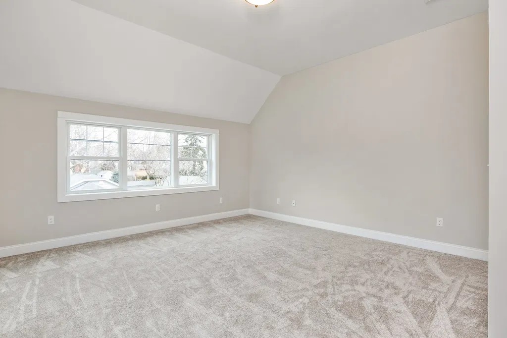 81 Thornton Street Portsmouth NH 03801