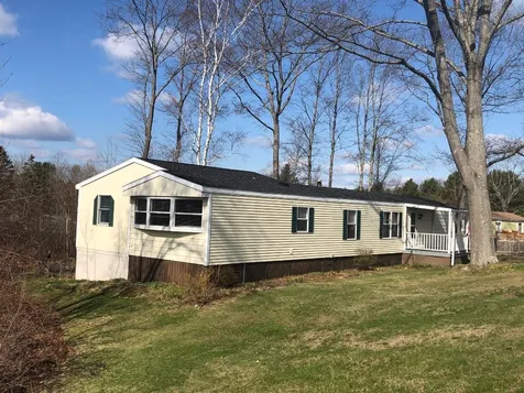 26 Sandalwood Circle Kittery ME 03904