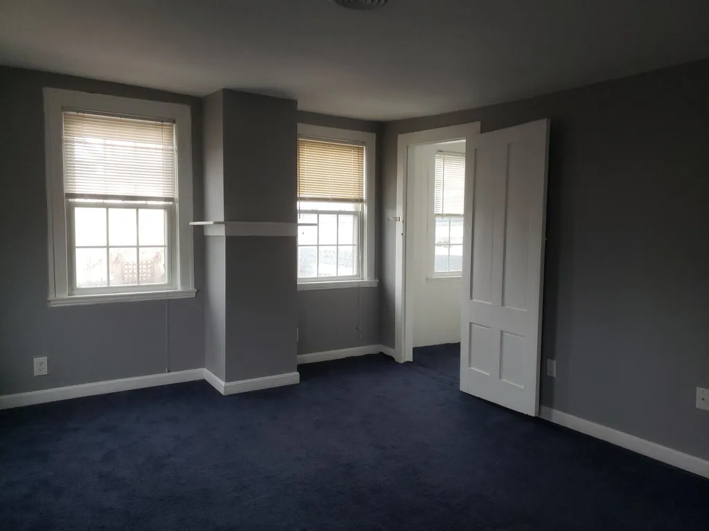 65 High Street Somersworth NH 03878