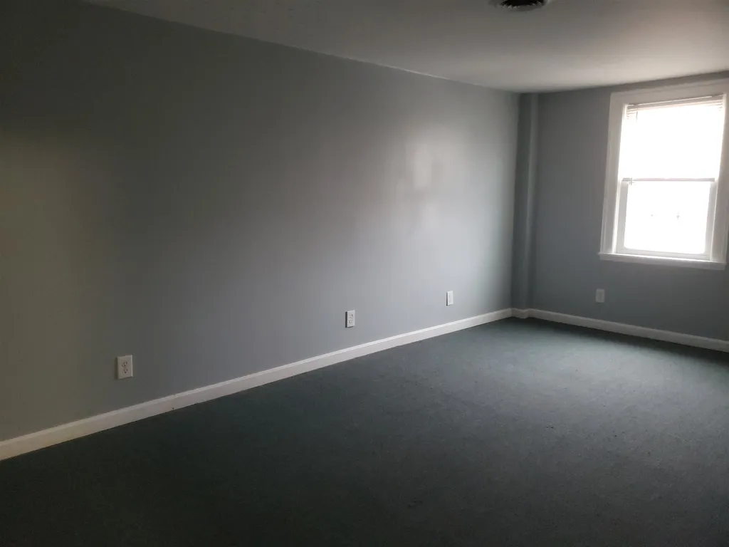 65 High Street Somersworth NH 03878