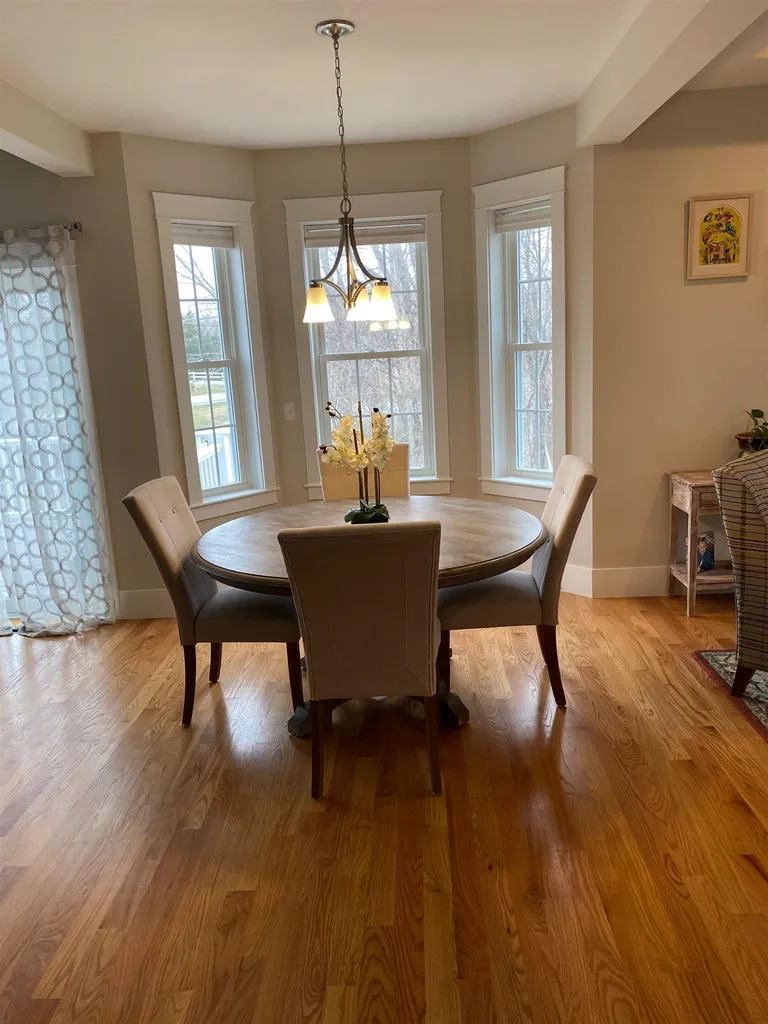 1 Breslin Farm Road Stratham NH 03885