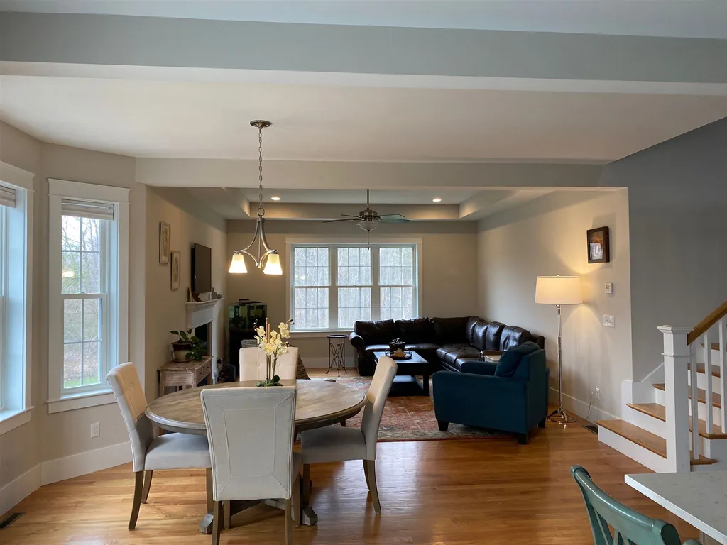 1 Breslin Farm Road Stratham NH 03885
