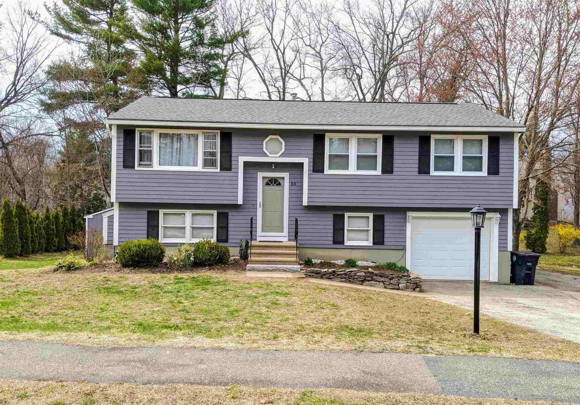 34 Marian Lane Nashua NH 03062