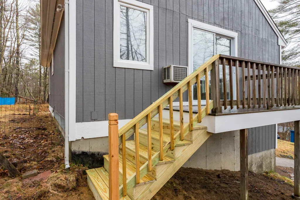 108 Long Shores Drive Barrington NH 03825