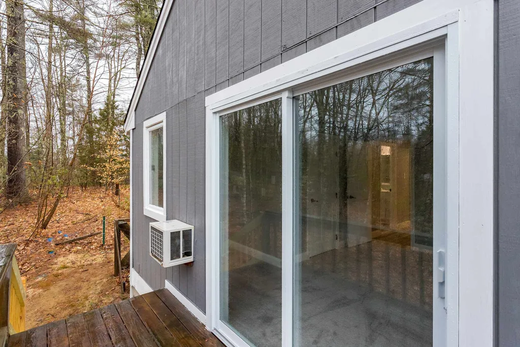 108 Long Shores Drive Barrington NH 03825