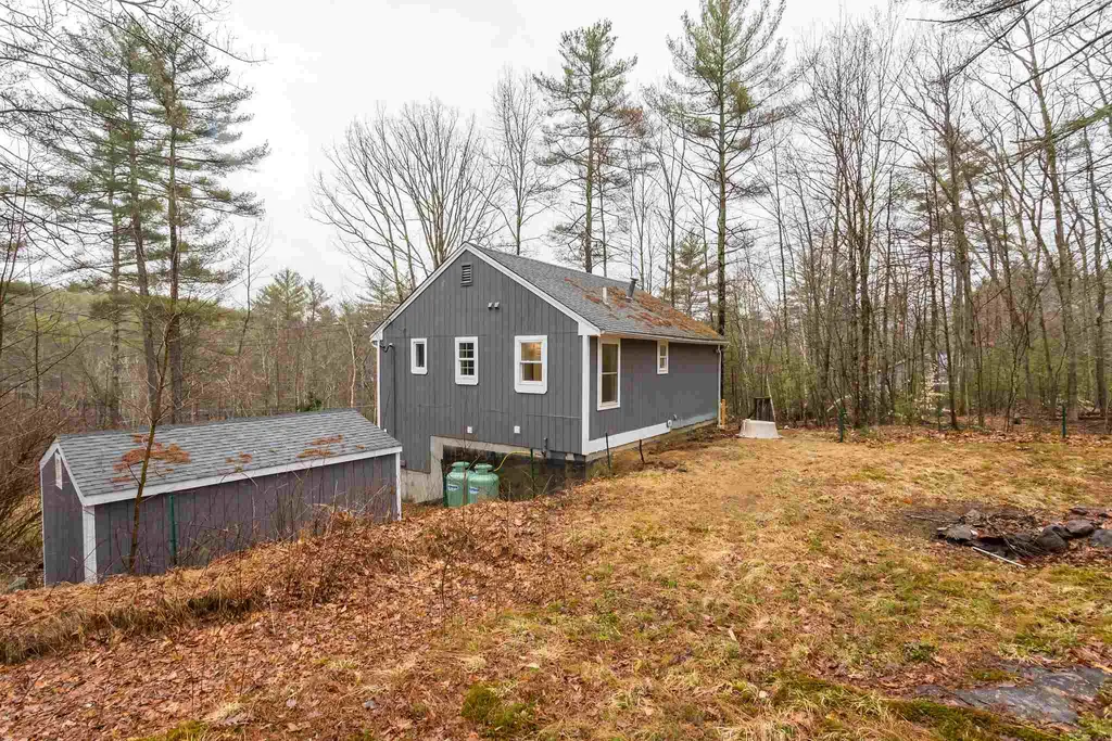 108 Long Shores Drive Barrington NH 03825
