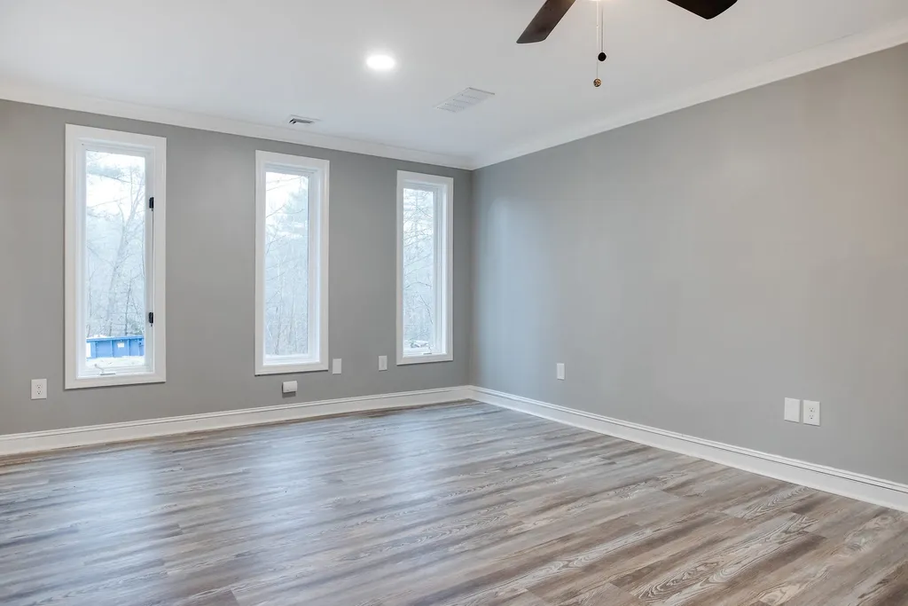 108 Long Shores Drive Barrington NH 03825