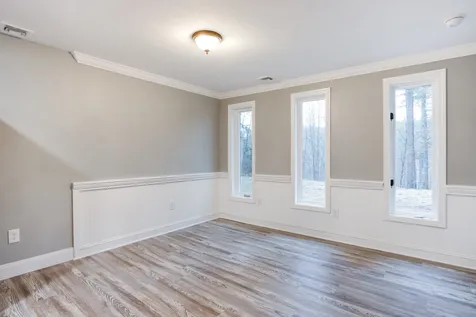 108 Long Shores Drive Barrington NH 03825