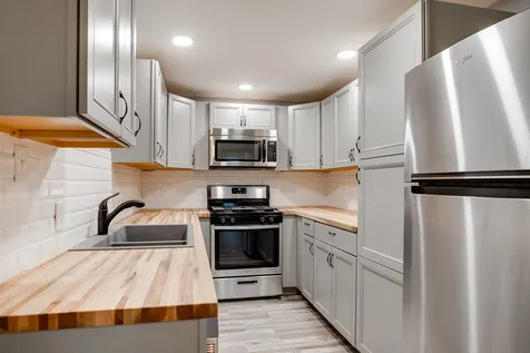 108 Long Shores Drive Barrington NH 03825