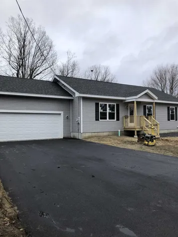 47 Russell Street Keene NH 03431