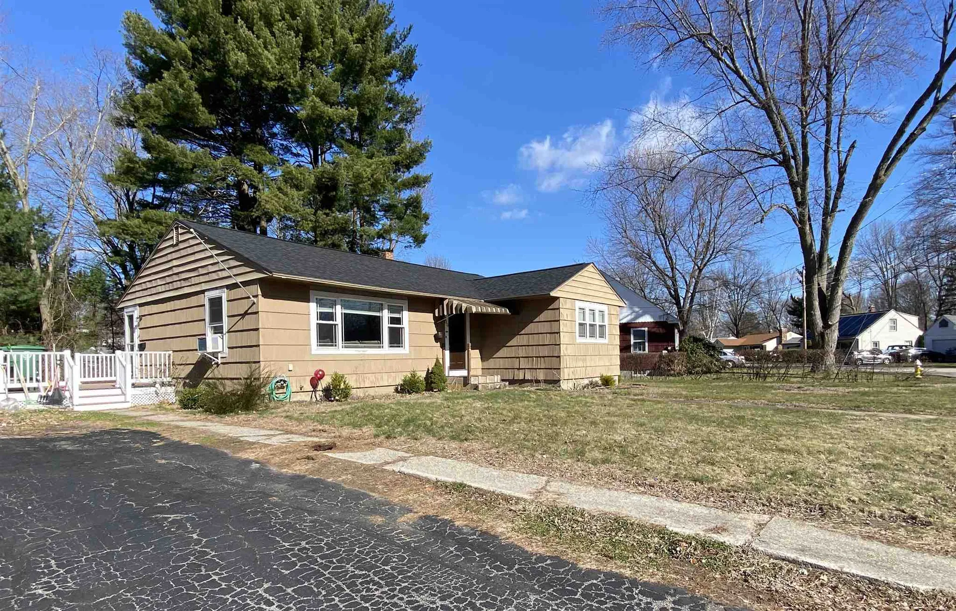 30 Atherton Avenue Nashua NH 03064