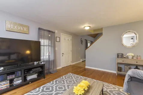 40 Red House Road Newbury NH 03255