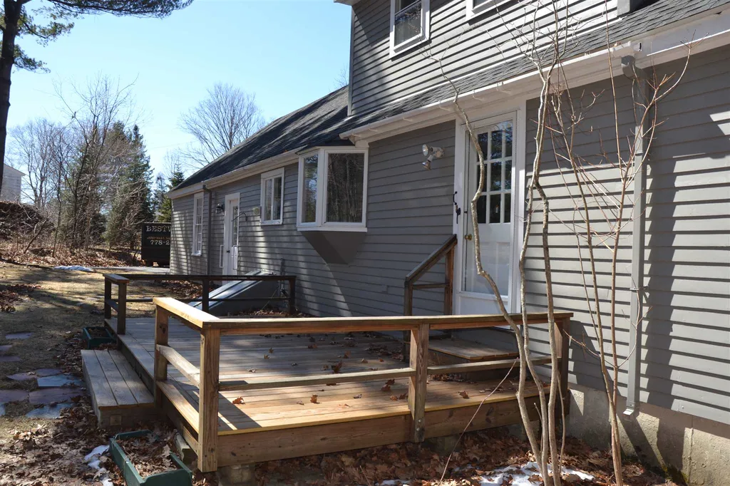 5 Treadwell Lane Wolfeboro NH 03894