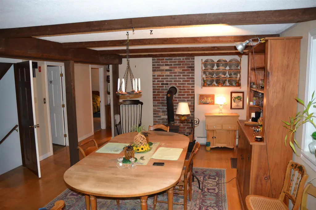 5 Treadwell Lane Wolfeboro NH 03894