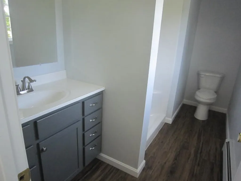 11 Carole Court Rochester NH 03868