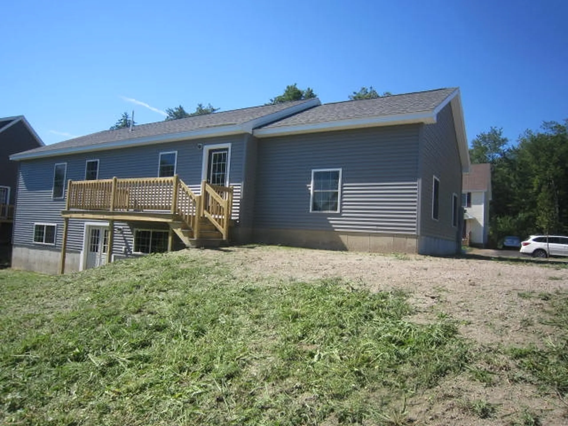 11 Carole Court Rochester NH 03868