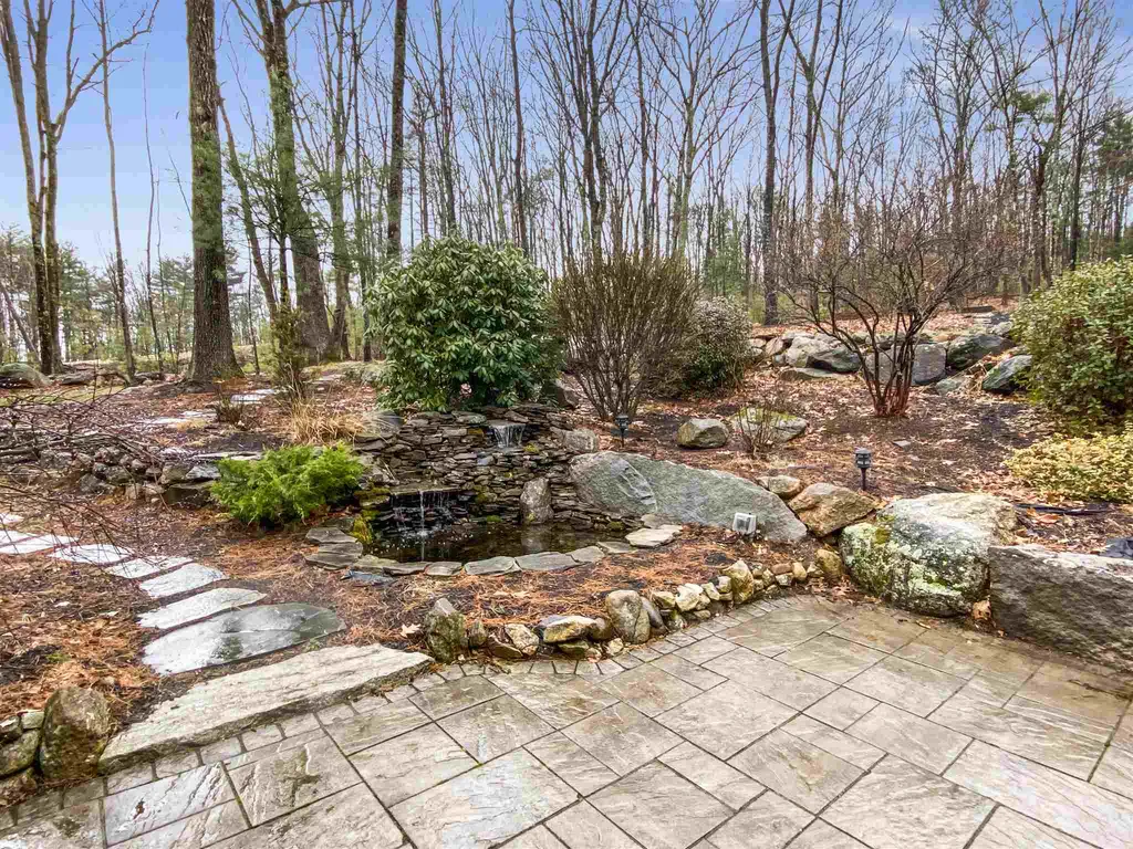 121 Wilson Hill Road Merrimack NH 03054