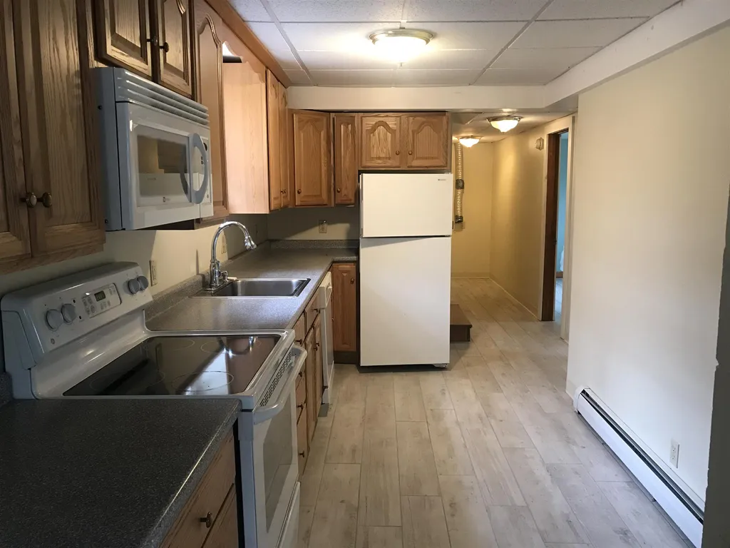 23 Riverlake Street Alton NH 03810