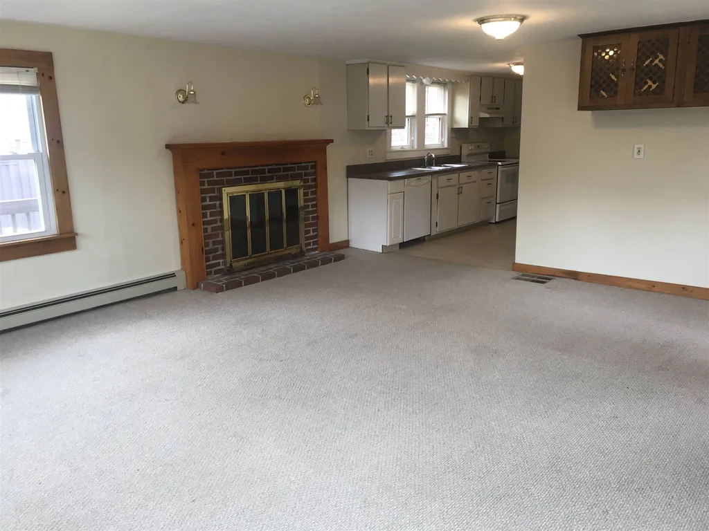 23 Riverlake Street Alton NH 03810