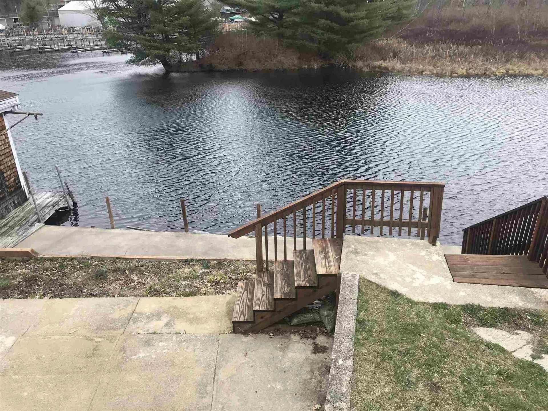 23 Riverlake Street Alton NH 03810