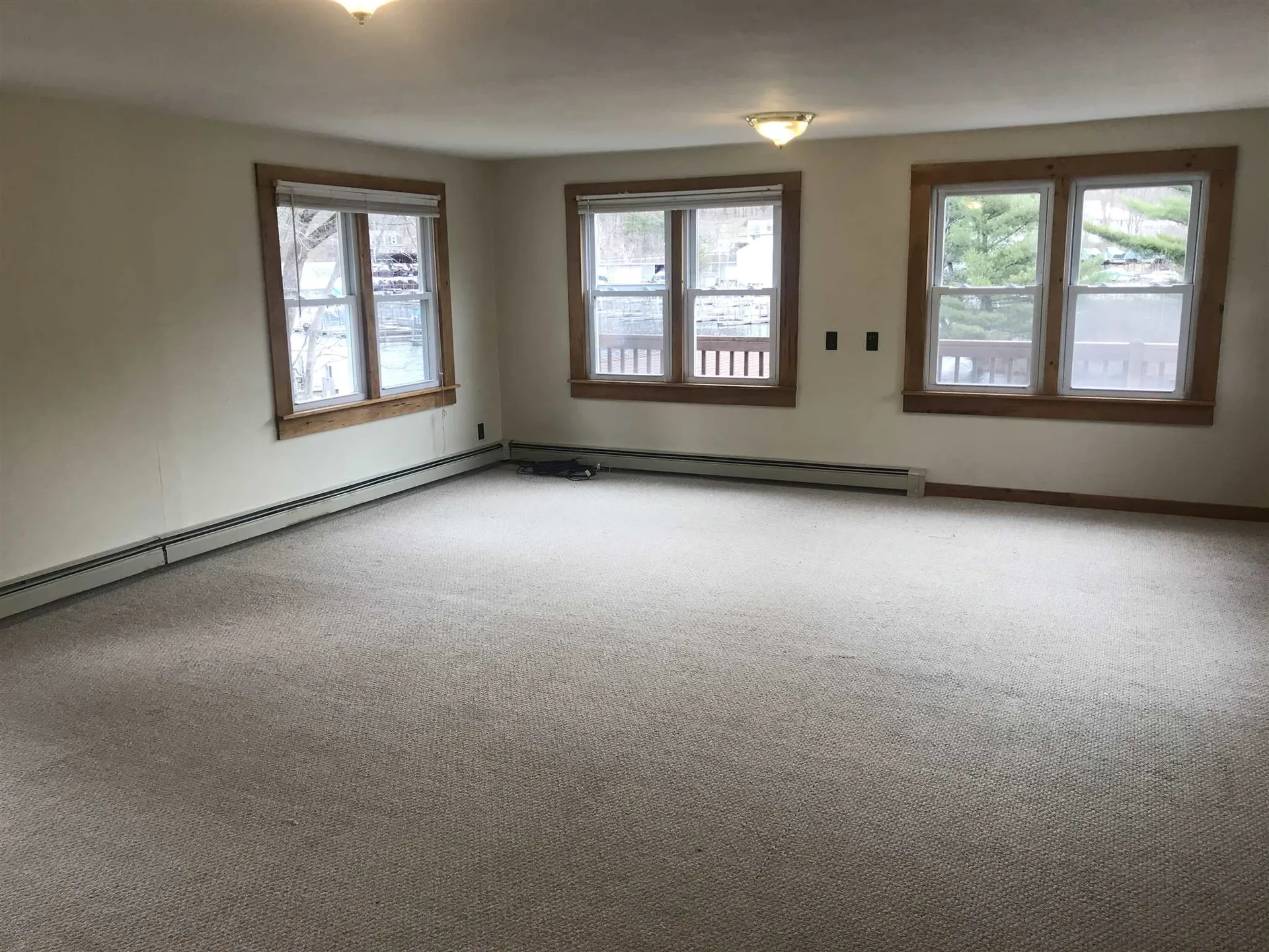 23 Riverlake Street Alton NH 03810